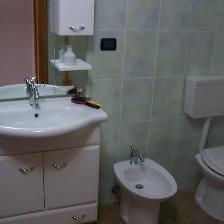 Franco Apartman Botricello